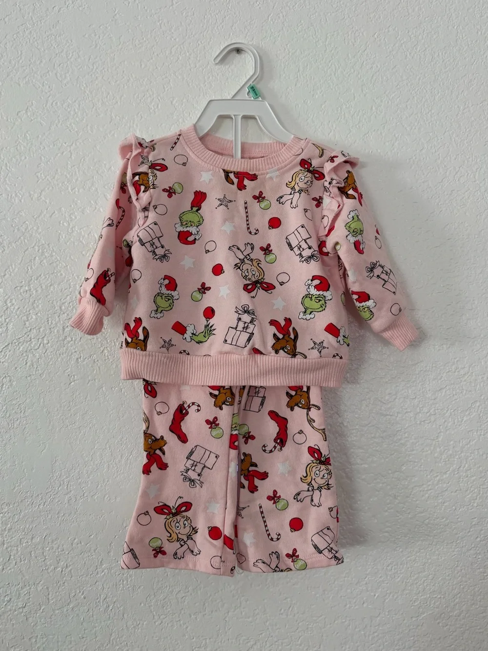 The Grinch Dr Seuss girls set